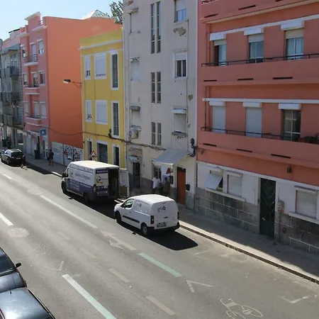Sete Rios, Near Zoo Lisboa/ Free Wifi Лісабон