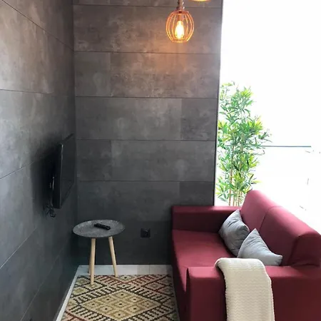 Sete Rios, Near Zoo Lisboa/ Free Wifi Lisboa