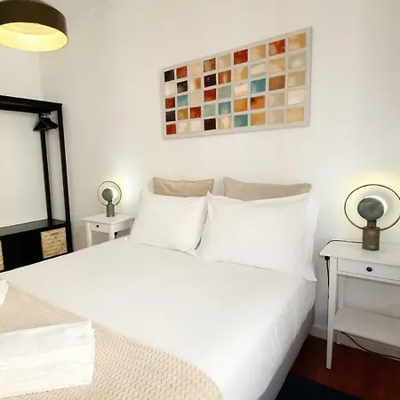 Sete Rios, Near Zoo Lisboa/ Free Wifi * Lisboa